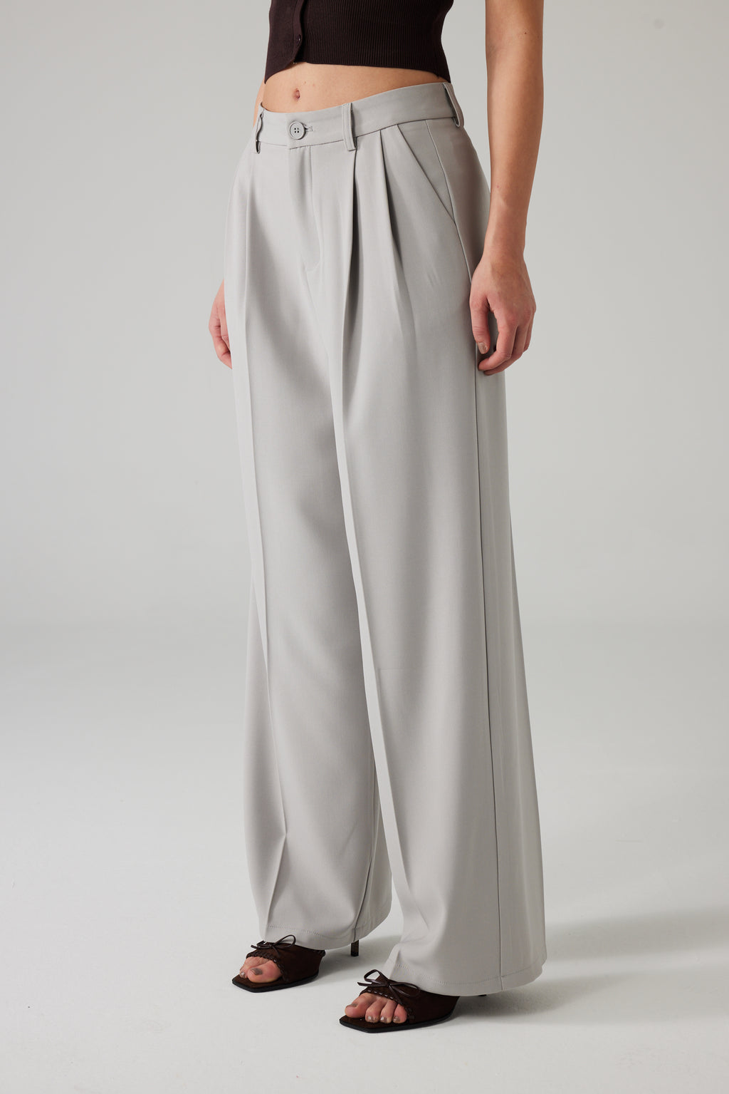 ZELVORA TROUSER LIGHT GREY