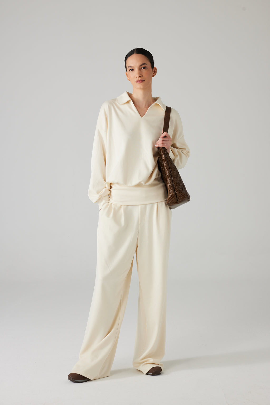 AIRA LOUNGE SET CREAM