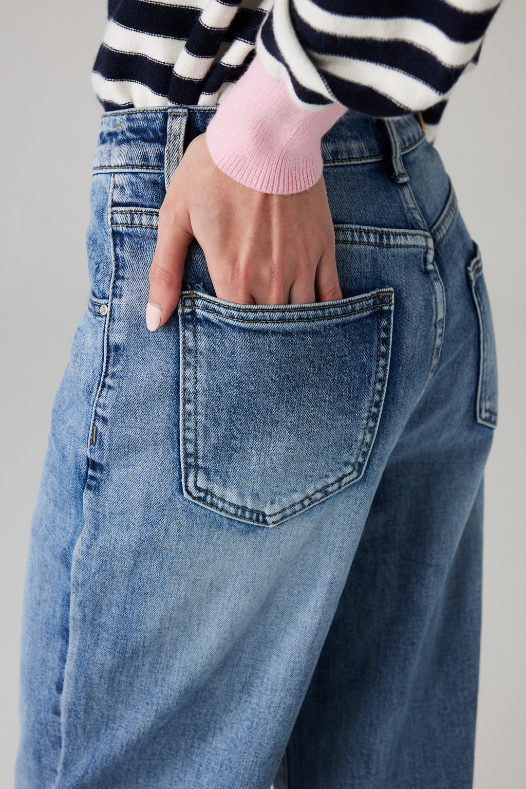 MARA STRAIGHT JEANS BLAUW