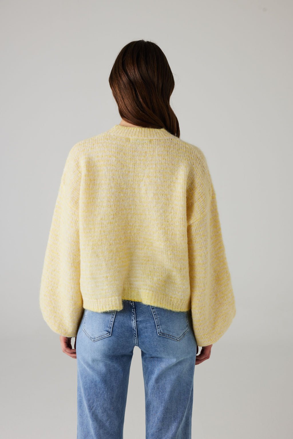 NORAYA SWEATER YELLOW