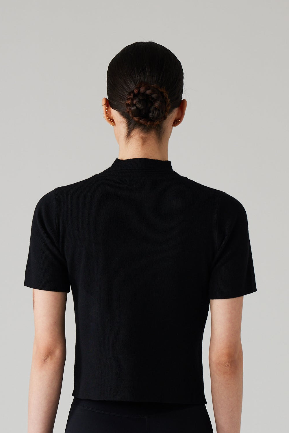 ASTRA SHORT SLEEVE TOP BLACK