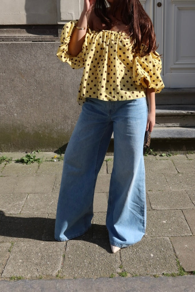 ARELLE OFF-SHOULDER CROPPED BLOUSE – POLKA DOTS (YELLOW/BROWN)