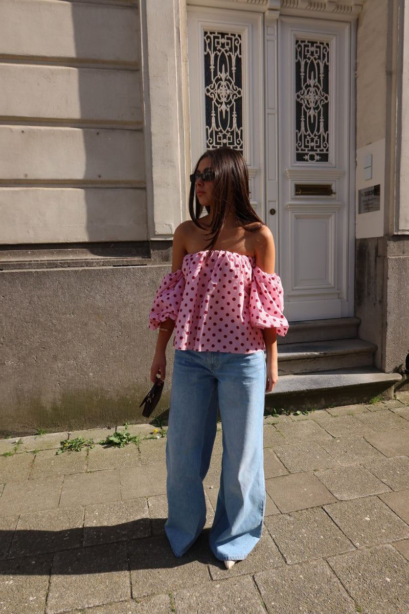ARELLE OFF-SHOULDER CROPPED BLOUSE – POLKA DOTS (PINK/RED)