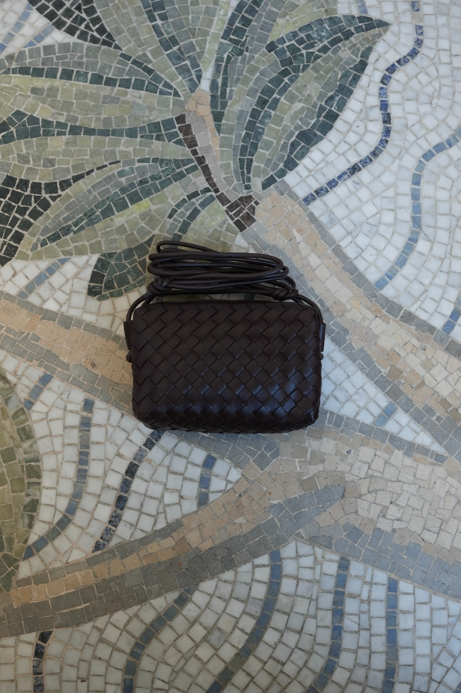 MESH MINI BAG DARK BROWN