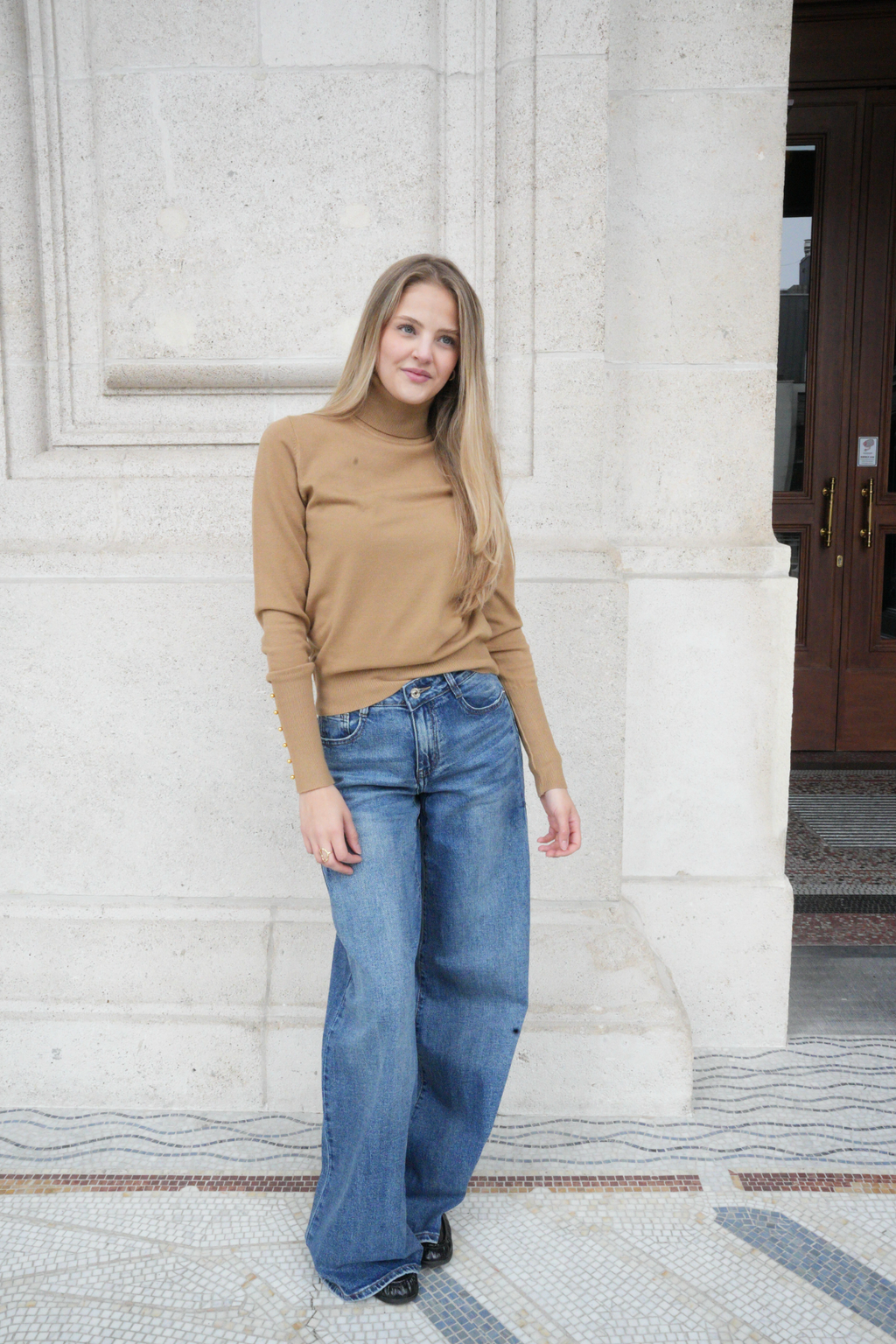 LYRA TURTLENECK KNIT CAMEL