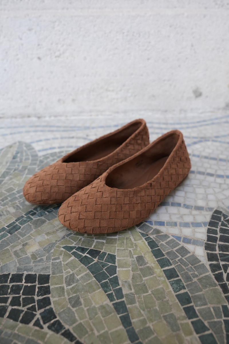 MILA WOVEN BALLET FLATS CAMEL