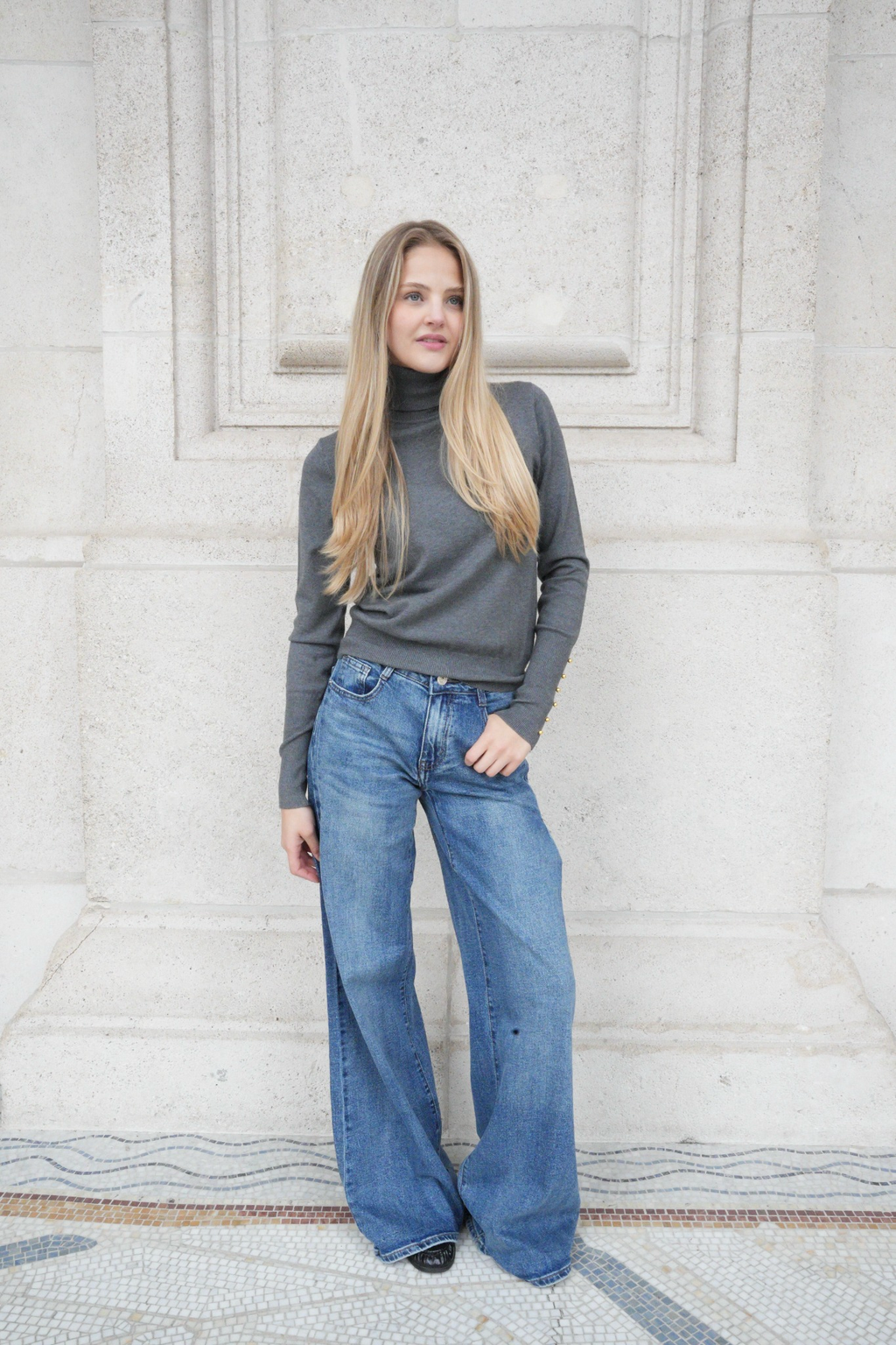 LYRA TURTLENECK KNIT DARK GREY