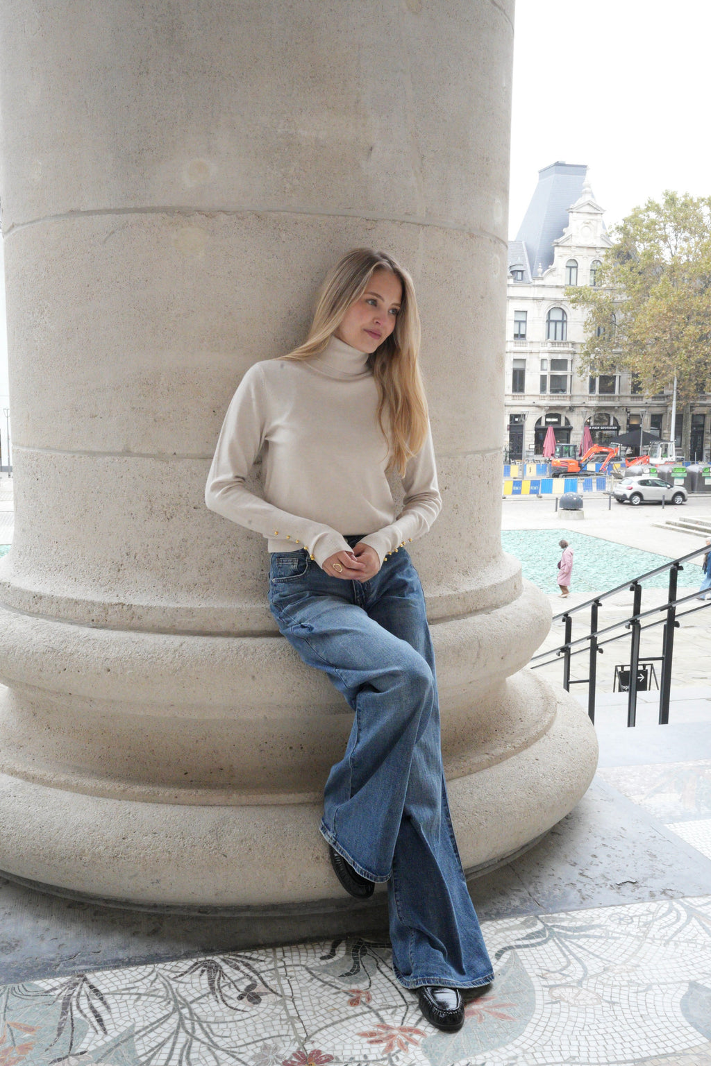 LYRA TURTLENECK KNIT BEIGE