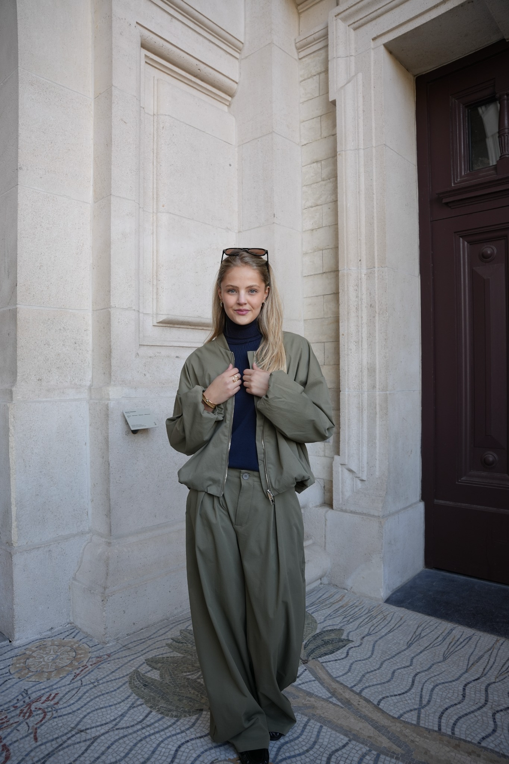 SOLENNE PLEATED TROUSERS KHAKI