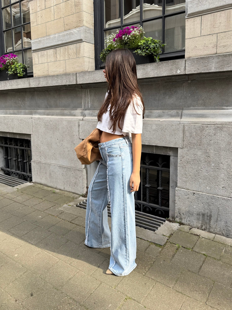 EMILIA JEANS - LIGHT BLUE