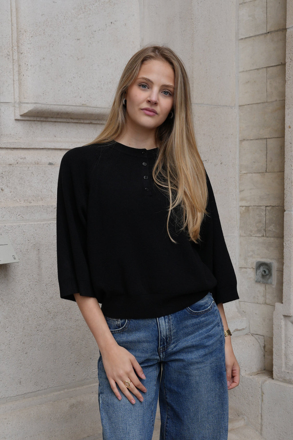 BROOKE BUTTON KNIT BLACK