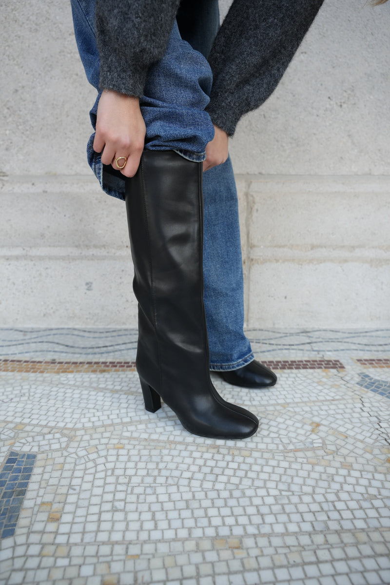 CELESTE HEELED BOOTS BLACK